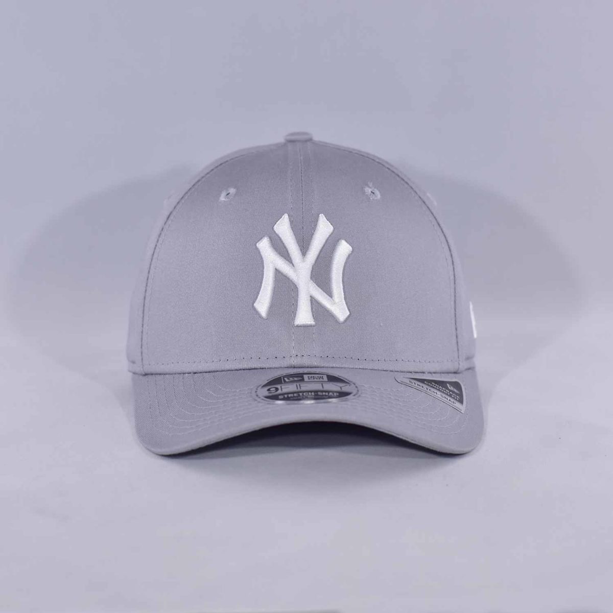 Casquette New Era New York Yankees 3930 Stretch Fit - Visière Courbée Grise - Taille Unique L/XL Neuve étiquetée